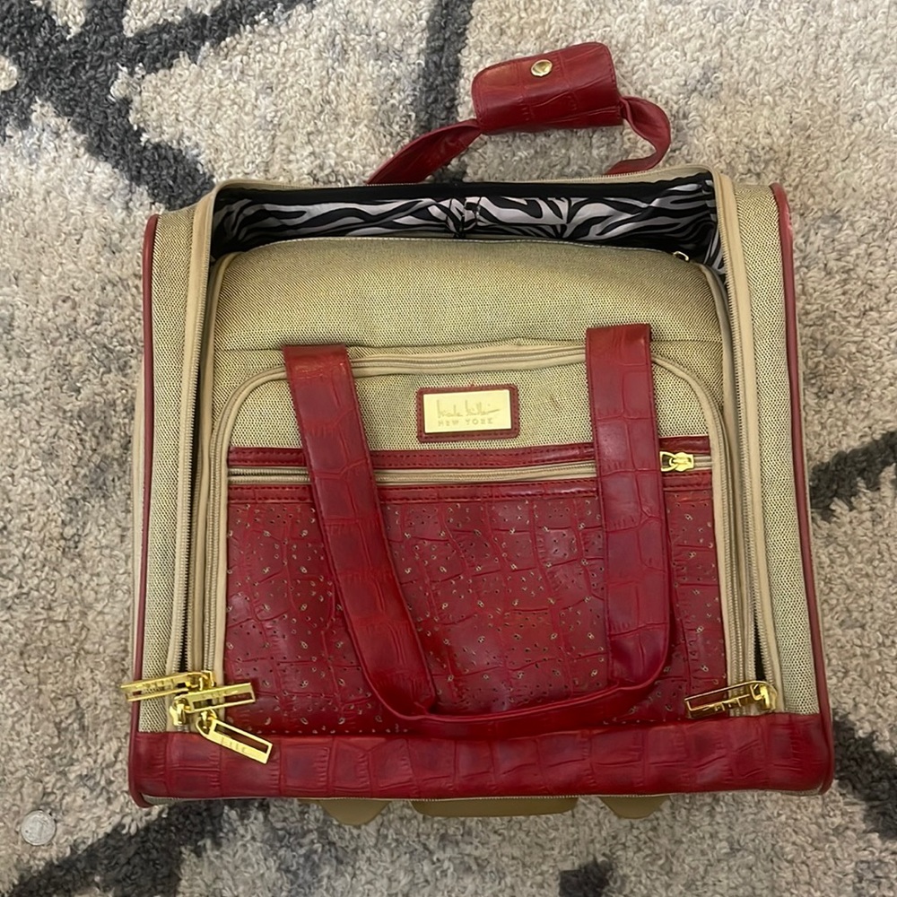 Travel bag